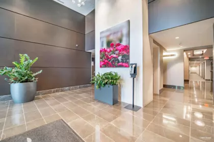 Entry Foyer Photo of 506 1571 W 57th Avenue, Vancouver, BC