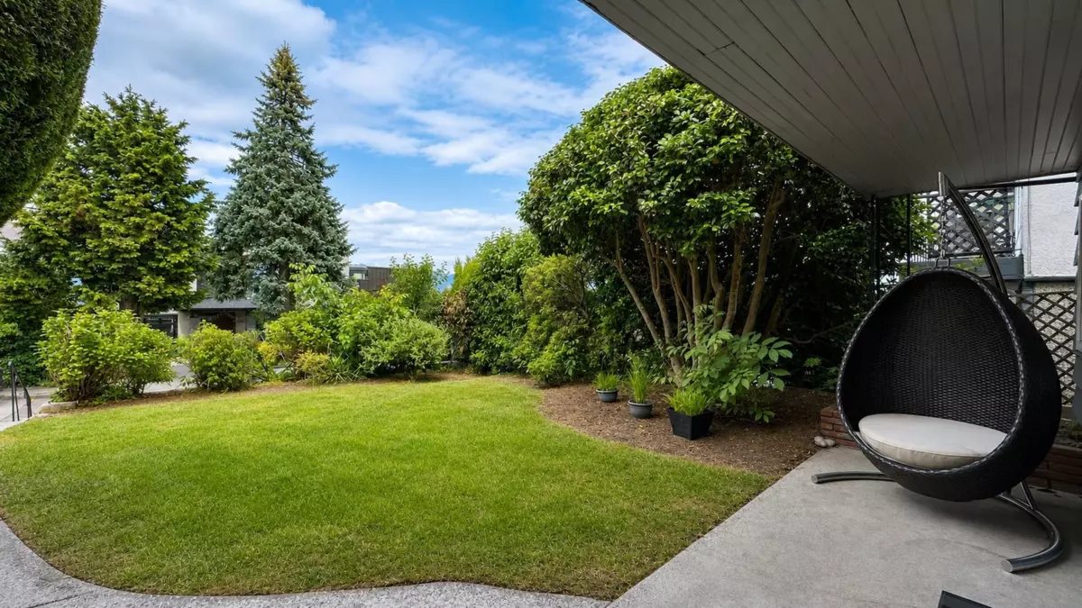 Exterior Rear Photo of 3578 W 15th Avenue, Vancouver, BC