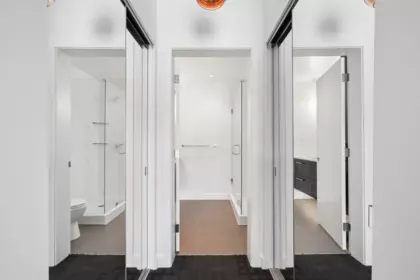 Entry Foyer Photo of 204 1621 Hamilton Avenue, North Vancouver, BC