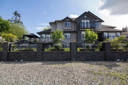 12136 100a Avenue, Surrey, BC, Surrey — Single Family Residence for sale