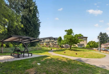 Front Yard Photo of 45 6123 138a Street, Surrey, BC