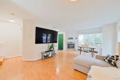 71 6588 Southoaks Crescent, Burnaby, BC, Burnaby — Townhouse for sale