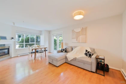 71 6588 Southoaks Crescent, Burnaby, BC, Burnaby — Townhouse for sale