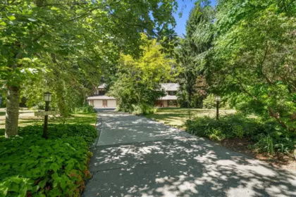 14325 25 Avenue, Surrey, BC, Surrey — Single Family Residence for sale