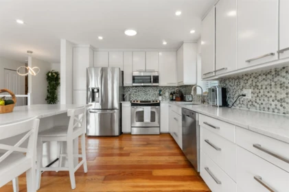Pantry Photo of 33483 Blueberry Drive, Mission, BC