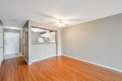 Breakfast Nook Photo of 402 12148 224 Street, Maple Ridge, BC