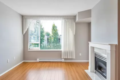402 12148 224 Street, Maple Ridge, BC, Maple Ridge — Apartment/Condo for sale