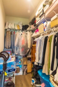 Walk-In Closet Photo of 415 15351 101 Avenue, Surrey, BC