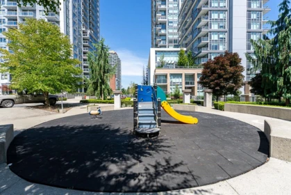 Backyard Photo of 216 13339 102a Avenue, Surrey, BC