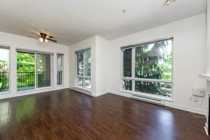 Breakfast Nook Photo of 216 13339 102a Avenue, Surrey, BC