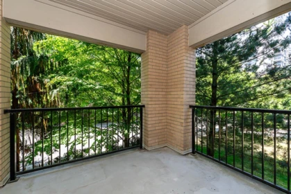 Mudroom Photo of 216 13339 102a Avenue, Surrey, BC