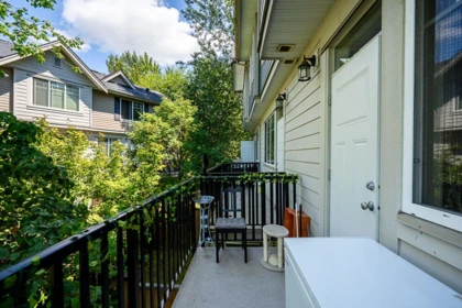 Breakfast Nook Photo of 33 15399 Guildford Drive, Surrey, BC