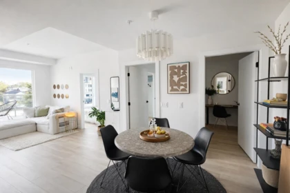407 2268 E Broadway Avenue, Vancouver, BC, Vancouver — Apartment/Condo for sale