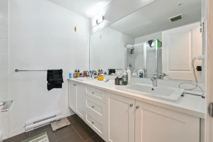 Breakfast Nook Photo of 306 15848 Fraser Highway, Surrey, BC