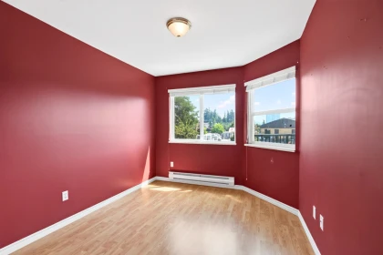 Mudroom Photo of 212 32044 Old Yale Road, Abbotsford, BC
