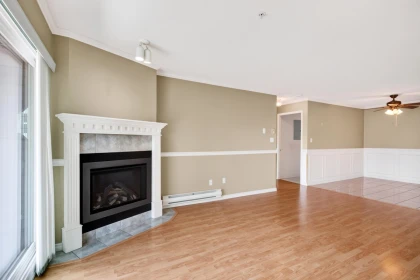 Primary Bedroom Photo of 212 32044 Old Yale Road, Abbotsford, BC