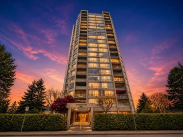 1701 14881 103a Avenue, Surrey, BC, Surrey — Apartment/Condo for sale