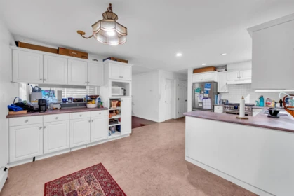 18136 Claytonwood Crescent, Surrey, BC, Surrey — Single Family Residence for sale