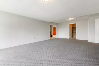 Mudroom Photo of 33330 Hodson Place, Mission, BC