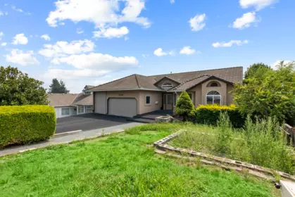 Playground / Recreational Area Near 33330 Hodson Place, Mission, BC