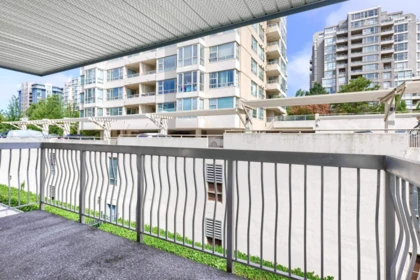 208 6340 Buswell Street, Richmond, BC, Richmond — Apartment/Condo for sale