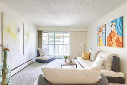 208 6340 Buswell Street, Richmond, BC, Richmond — Apartment/Condo for sale