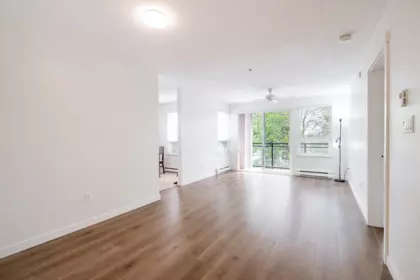 205 9500 Odlin Road, Richmond, BC, Richmond — Apartment/Condo for sale