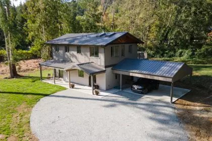 1246 Reed Road, Gibsons, BC, Gibsons — Single Family Residence for sale
