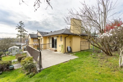 1874 Hillside Avenue, Coquitlam, BC, Coquitlam — Single Family Residence for sale