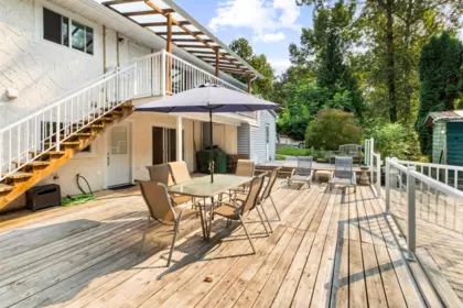Hot Tub / Spa Photo of 2270 Midas Street, Abbotsford, BC