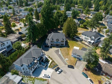 Family Room Photo of 14120 Sunridge Place, Surrey, BC