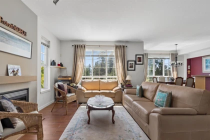 Dining Area Photo of 126 2200 Panorama Drive, Port Moody, BC