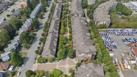 302 5885 Irmin Street, Burnaby, BC, Burnaby — Apartment/Condo for sale