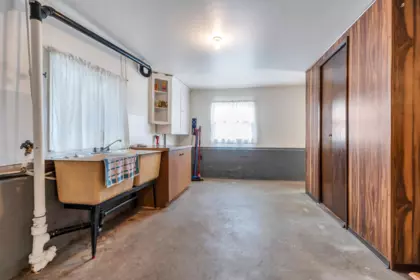 Office / Den Photo of 2560 Adanac Street, Vancouver, BC