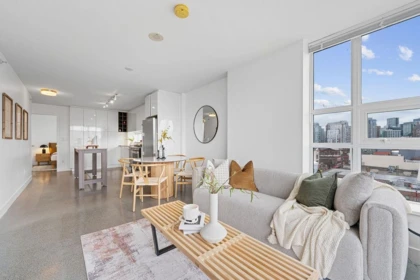 807 231 E Pender Street, Vancouver, BC, Vancouver — Apartment/Condo for sale