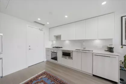 Kitchen Island Photo of 1810 901 Lougheed Highway, Coquitlam, BC