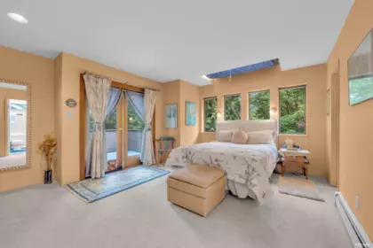 Breakfast Nook Photo of 5540 Alma Street, Vancouver, BC
