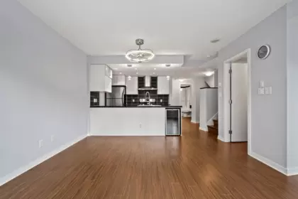 Kitchen Island Photo of 221 188 Keefer Place, Vancouver, BC