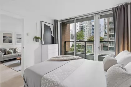 Bedroom 4 Photo of 606 1088 Richards Street, Vancouver, BC