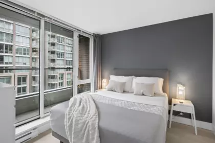 Guest Bathroom Photo of 606 1088 Richards Street, Vancouver, BC