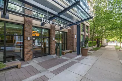 Outdoor Patio Photo of 606 1088 Richards Street, Vancouver, BC