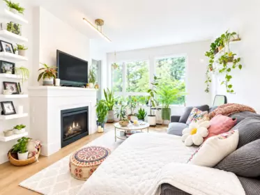 318 1111 E 27th Street, North Vancouver, BC, North Vancouver — Apartment/Condo for sale