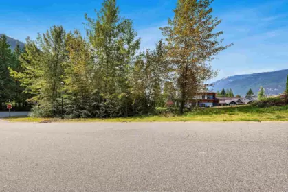 Primary Bedroom Photo of 936 Thistle Place, Britannia Beach, BC