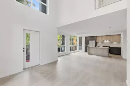 102 6585 195a Street, Surrey, BC, Surrey — Apartment/Condo for sale