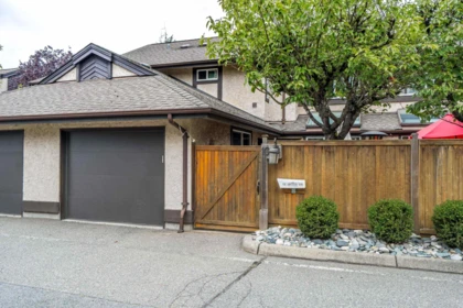 10 34755 Old Yale Road, Abbotsford, BC, Abbotsford — Townhouse for sale