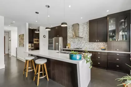 Breakfast Nook Photo of 4041 Prospect Road, North Vancouver, BC