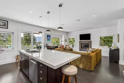 Kitchen Island Photo of 4041 Prospect Road, North Vancouver, BC