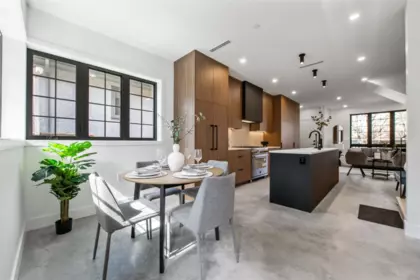 Kitchen Island Photo of 2 1166 E 26th Avenue, Vancouver, BC