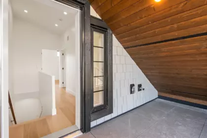 Office / Den Photo of 2 1166 E 26th Avenue, Vancouver, BC