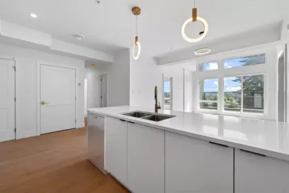 Kitchen Photo of 405 2233 156 Street, Surrey, BC